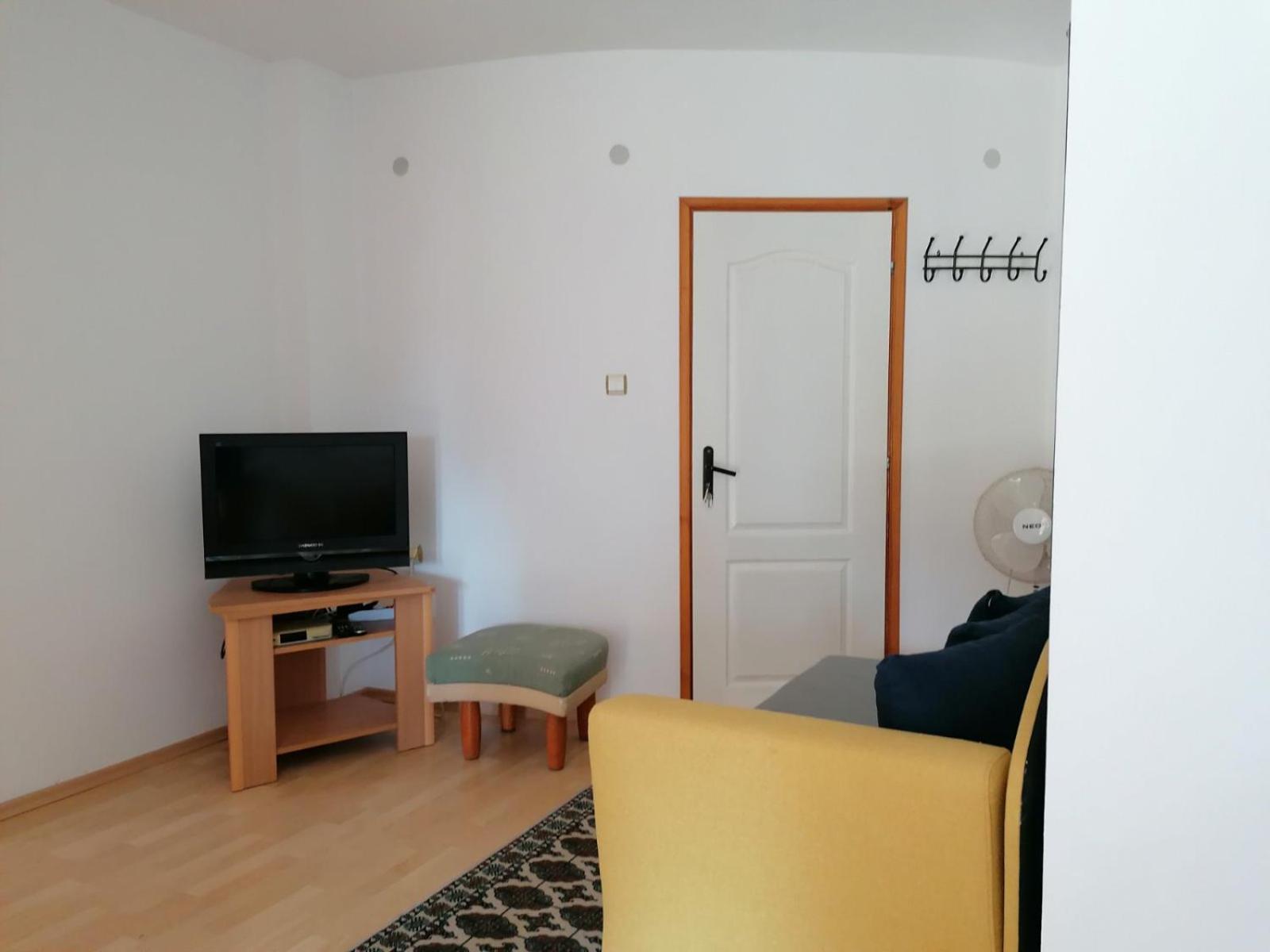 Guest House Sokratovi Obzor Εξωτερικό φωτογραφία