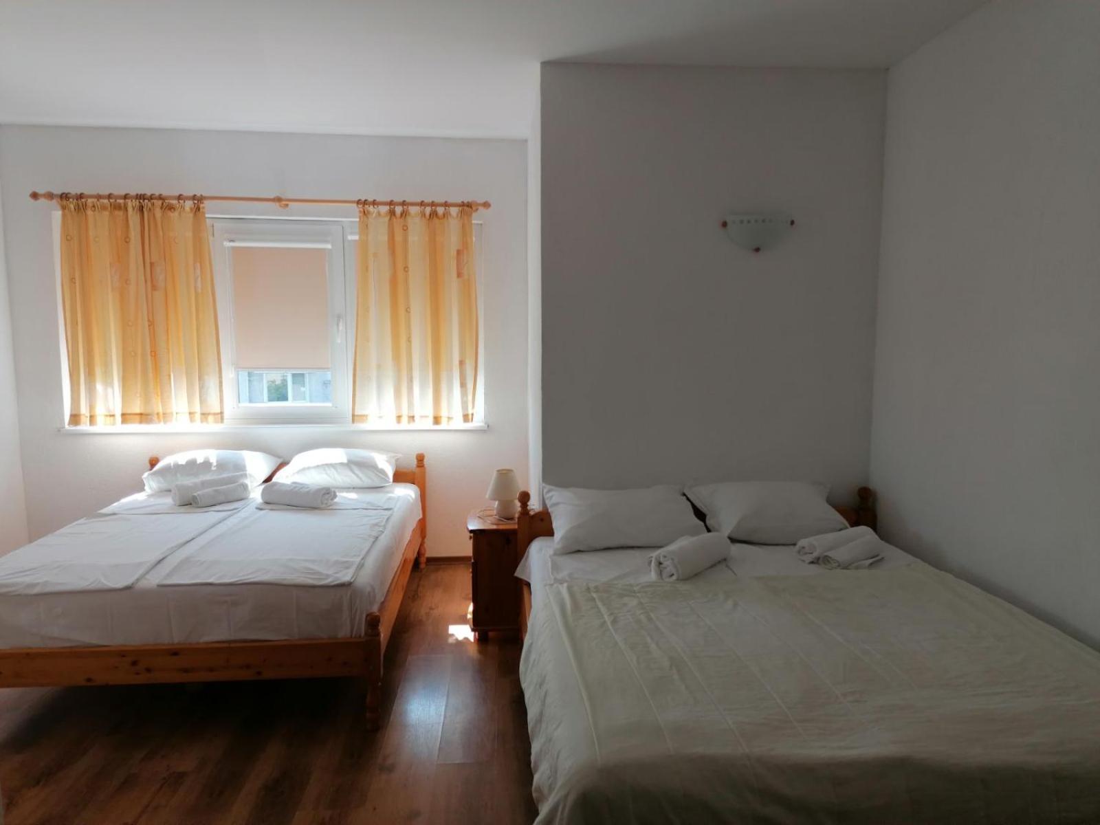 Guest House Sokratovi Obzor Εξωτερικό φωτογραφία