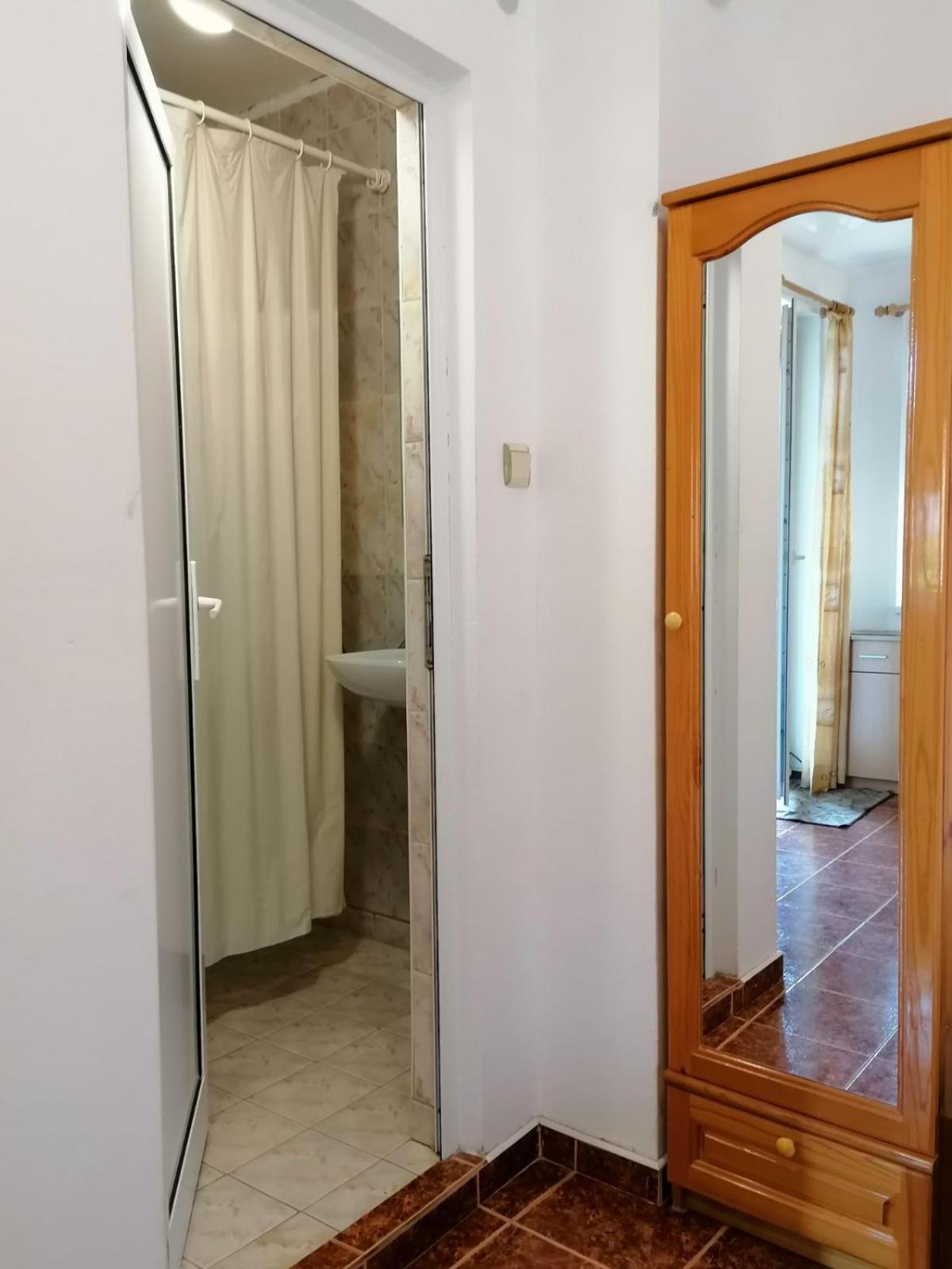 Guest House Sokratovi Obzor Εξωτερικό φωτογραφία