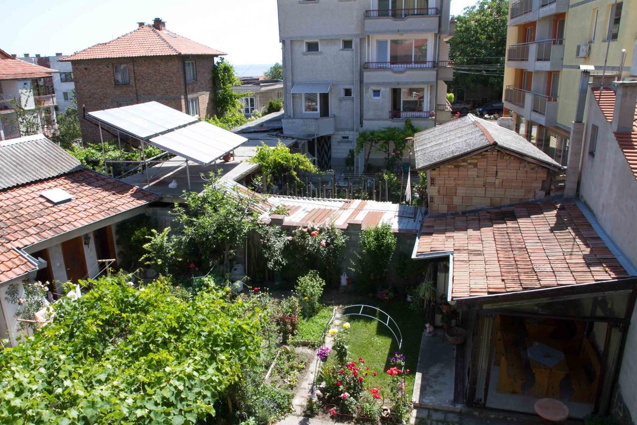 Guest House Sokratovi Obzor Εξωτερικό φωτογραφία