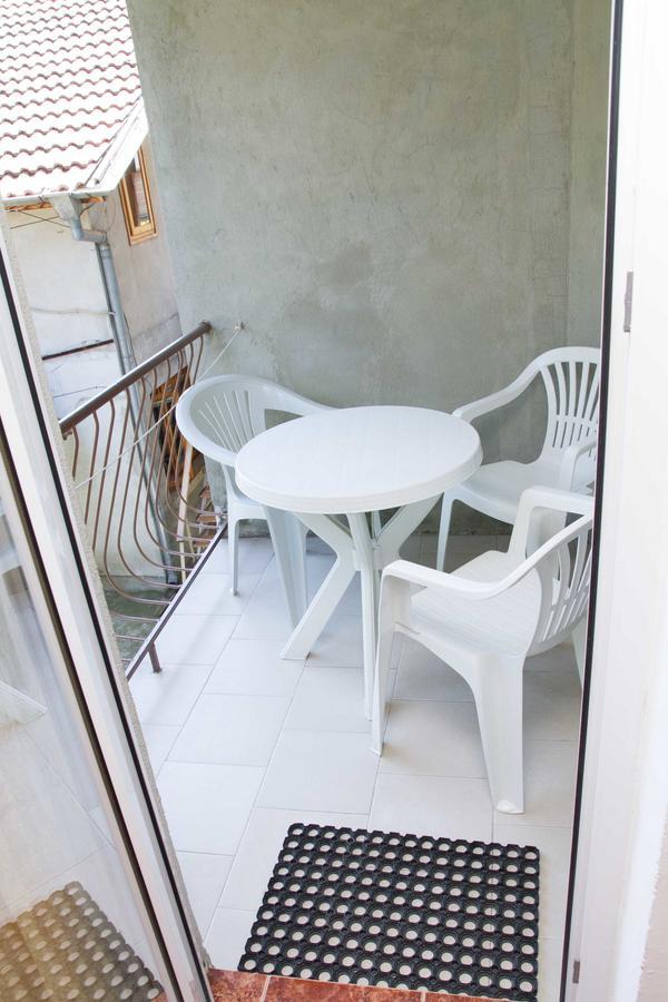 Guest House Sokratovi Obzor Εξωτερικό φωτογραφία